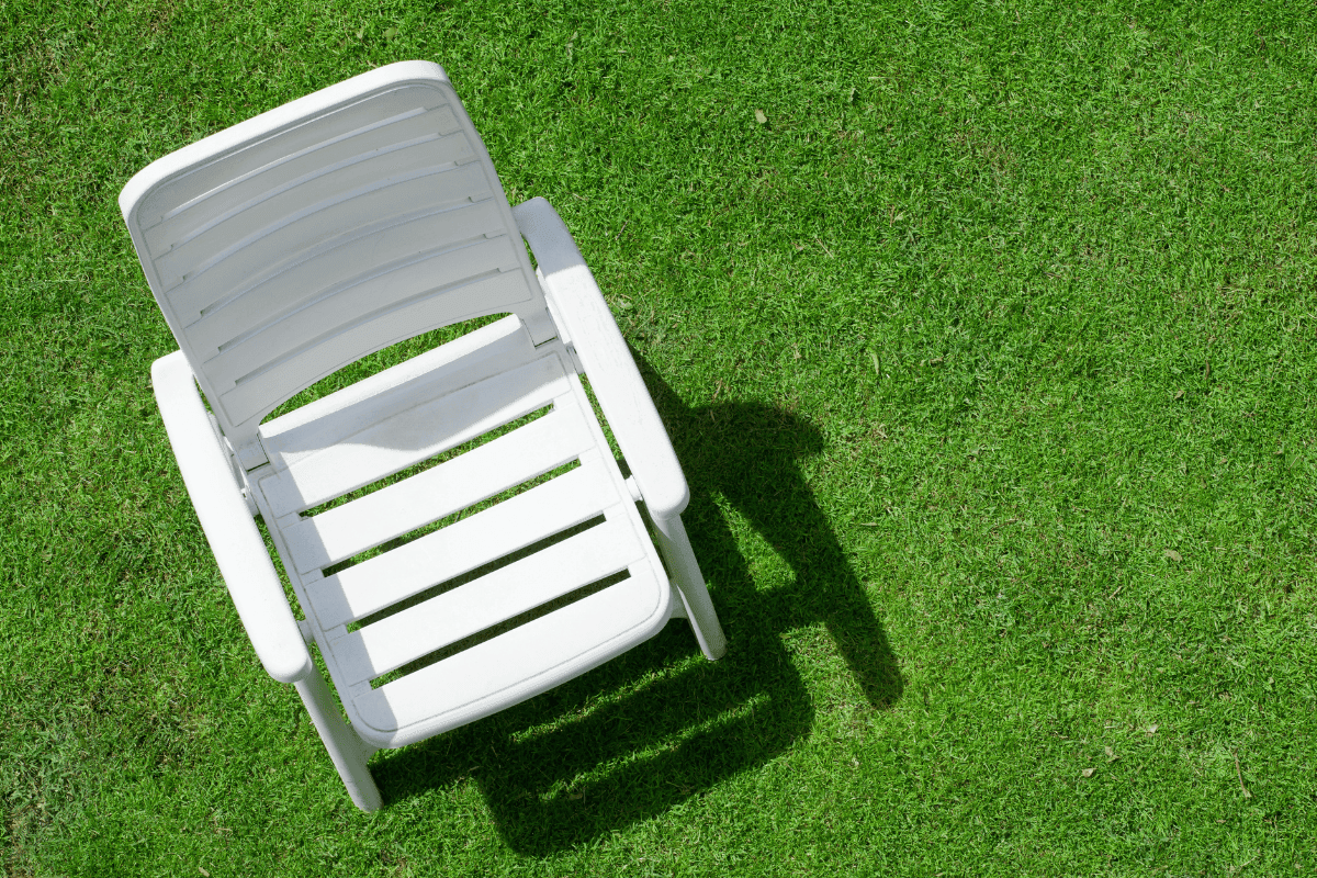 kerti székek muanyag feher