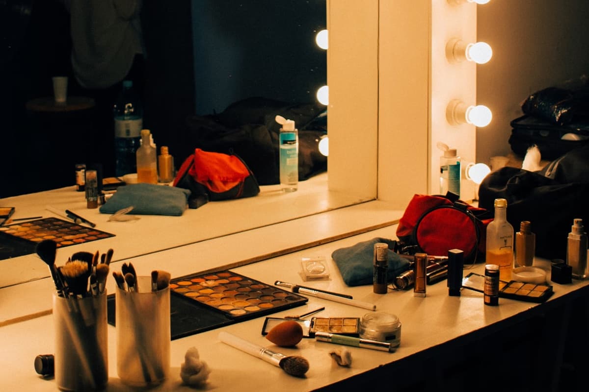 Legjobb fésülködő asztalok velemeny teszt ár