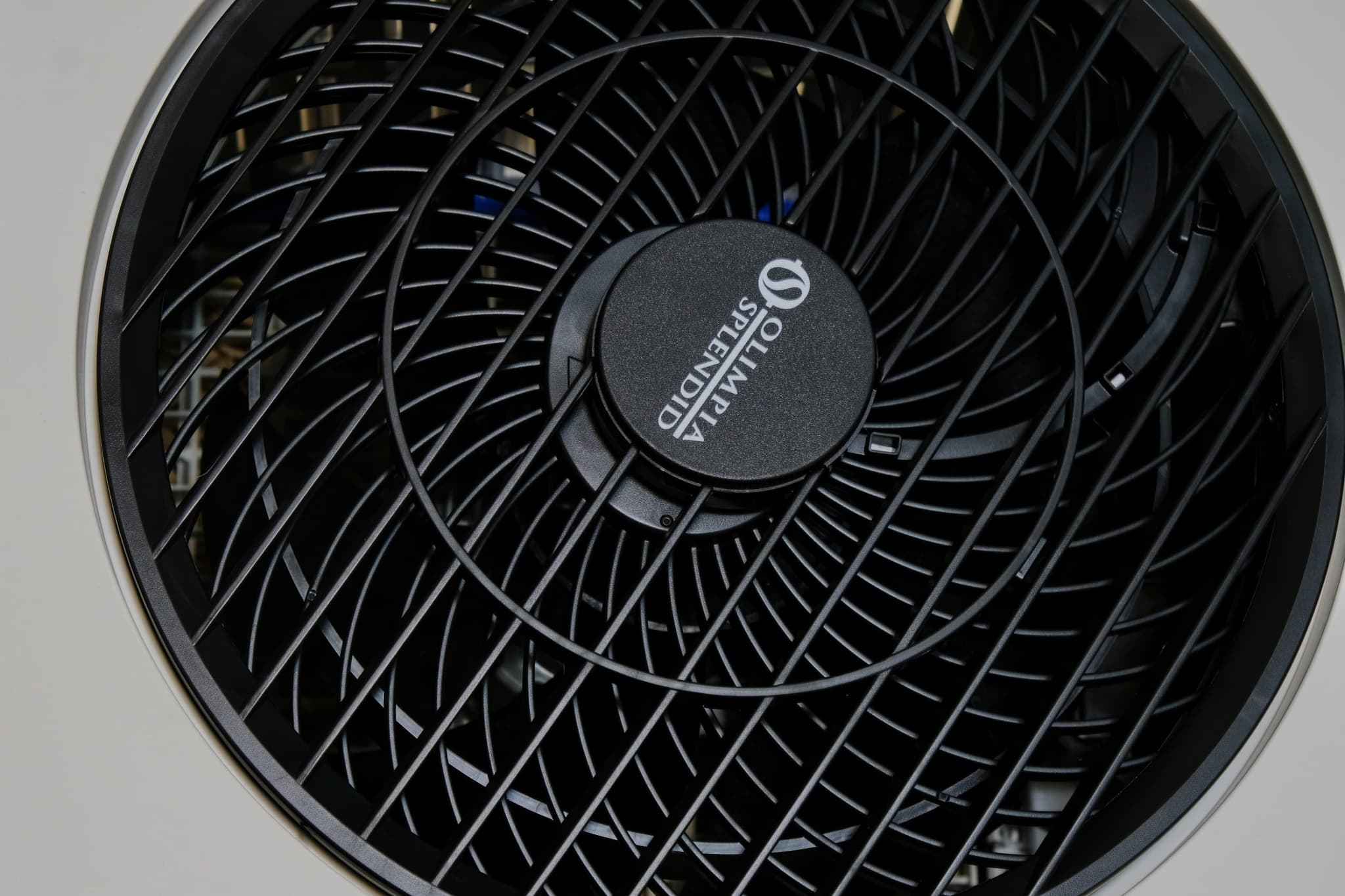 Olimpia Splendid Peler 25 Wi-Fi detail lopatek