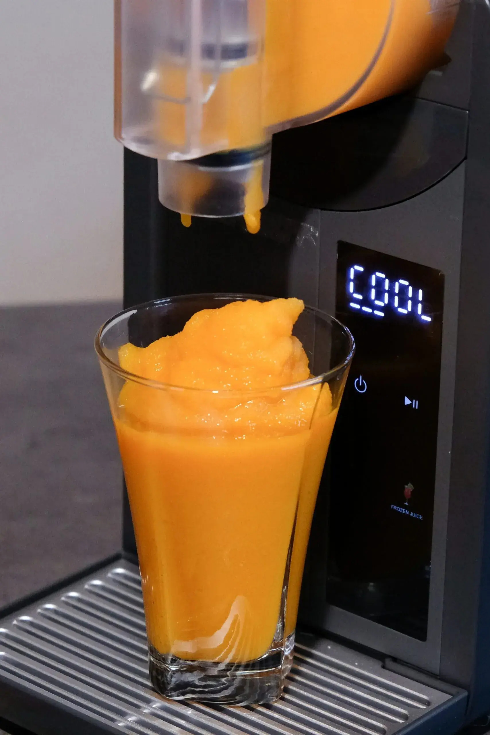 Jégkása készítő AERIUM FrostSpin 6in1