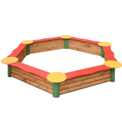 Hatszögletű fa homokozó