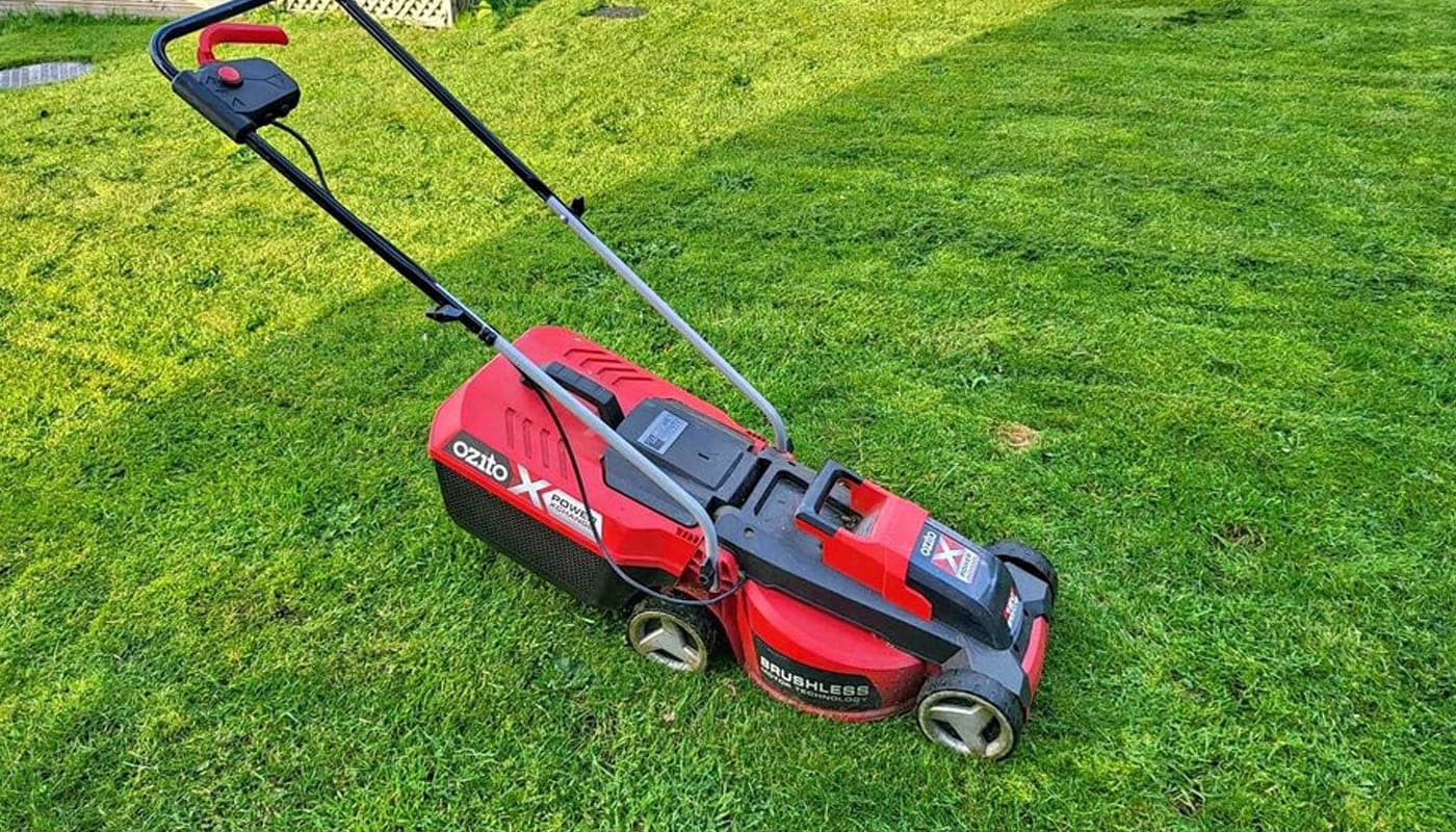 Legjobb akkus fűnyíró