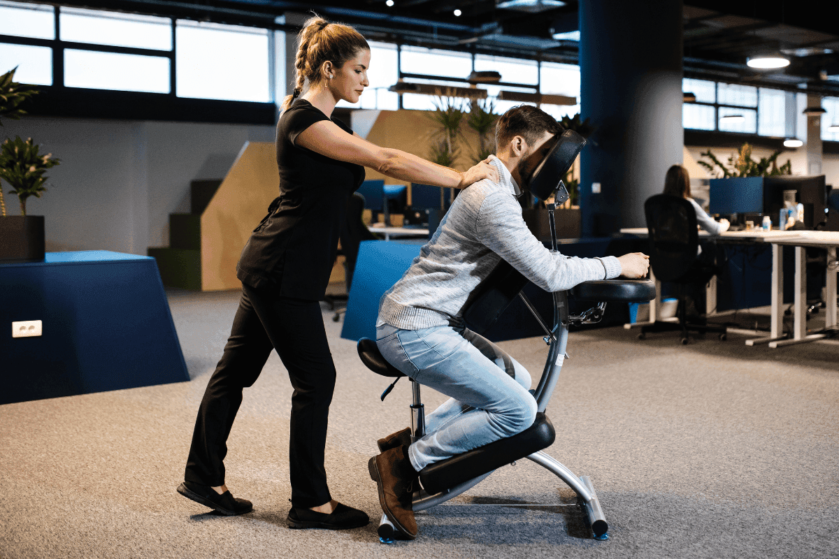 Legjobb masszázsszékek–maszírozás