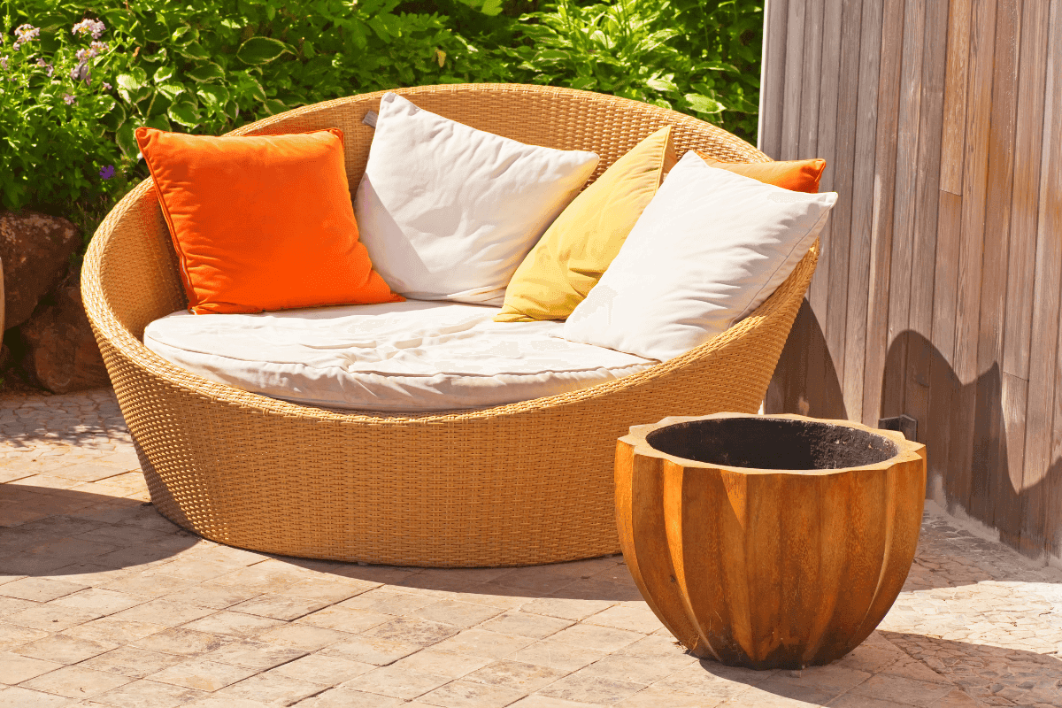 legjonn kerti bútor–modern