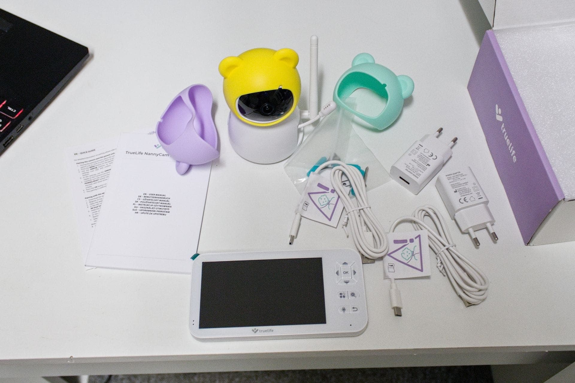 A TrueLife NannyCam R6 Dual Smart csomag tartalma, Testado értékelés