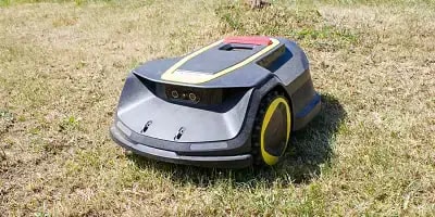sekání trávy Karcher RCX 6, robotická sekačka, recenze Testado