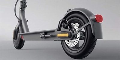 Velemeny + Teszt Xiaomi Mi Electric Scooter Essential